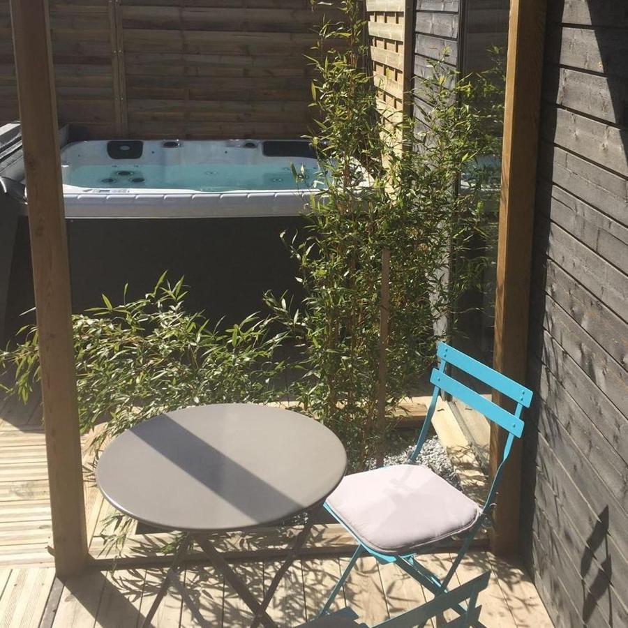Les Nuits Insolites De La Mothe - Hebergement En Bulle Ou Tiny House Avec Spa Privatif Outremecourt Εξωτερικό φωτογραφία